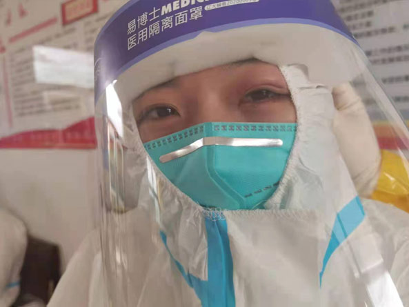 【战疫之声】最美是你,致敬坚守在风雪中的大白(图2) 【战疫之声】最美是你,致敬坚守在风雪中的大白(图2)